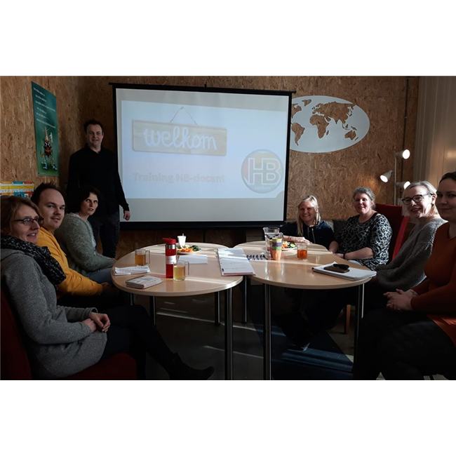 zojuist is onze training tot hb docent weer van start gegaan