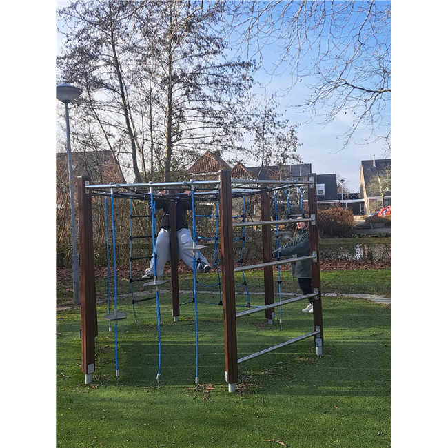 klimmen en klauteren met zo min mogelijk stappen